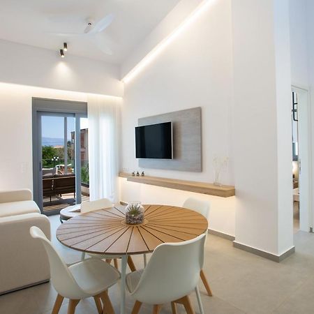 Elianthi Luxury Apartments Nikiana Eksteriør billede
