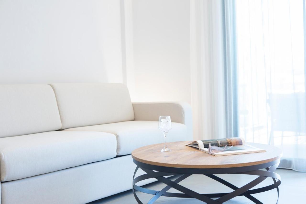 Elianthi Luxury Apartments Nikiana Eksteriør billede