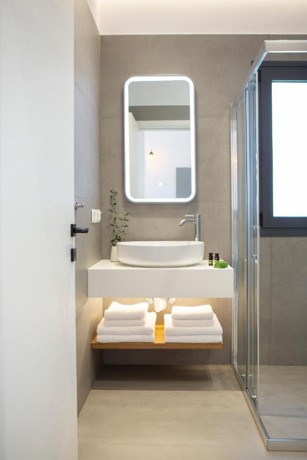 Elianthi Luxury Apartments Nikiana Eksteriør billede